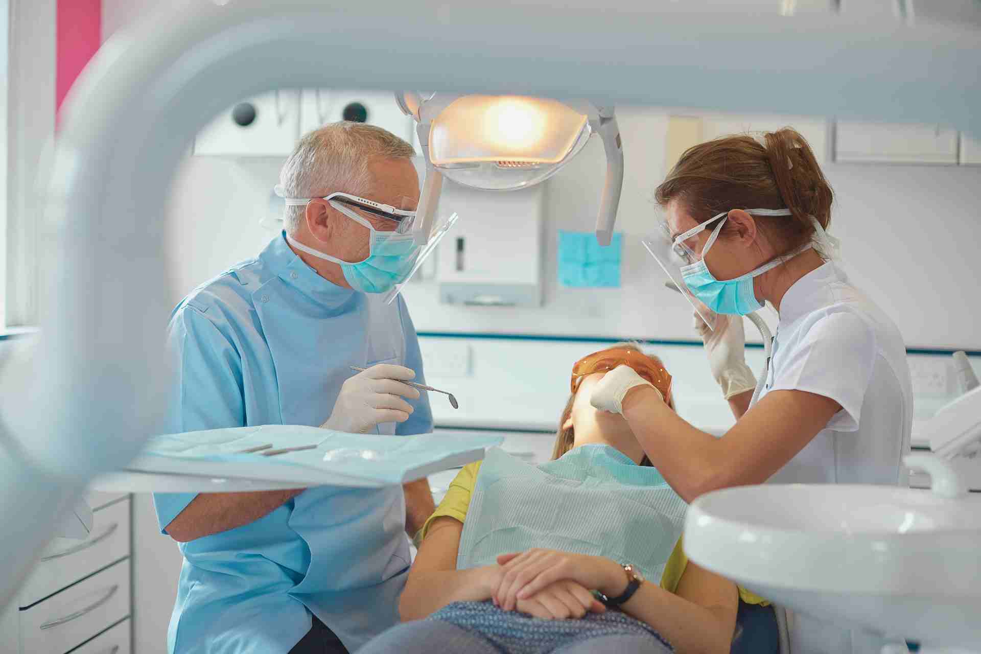 Dentist in Dos Palos, CA